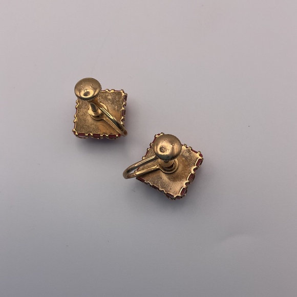 Vintage Gold Tone Delsa Screw Back Earrings with Red Lucite Bead - Picture 2 of 4